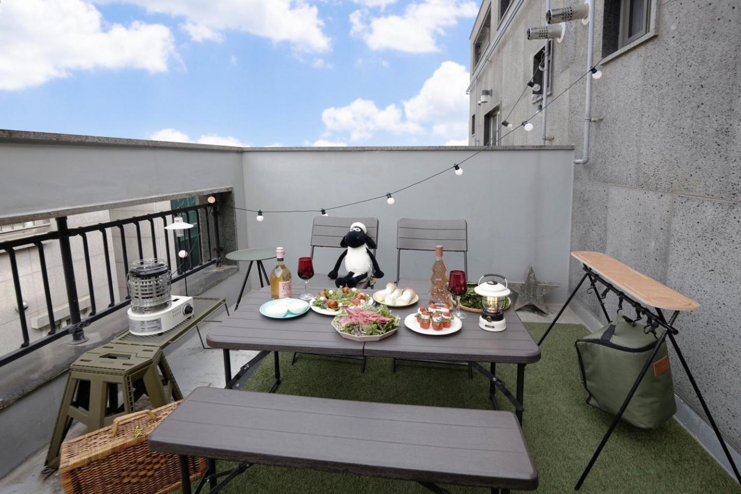 H House Yeonnam Apartment Seoul Bagian luar foto